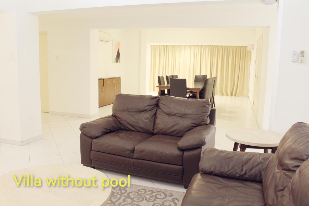 J5 Four Bedroom Villa Holiday Home In Al Wasl For Families Onlyドバイ エクステリア 写真
